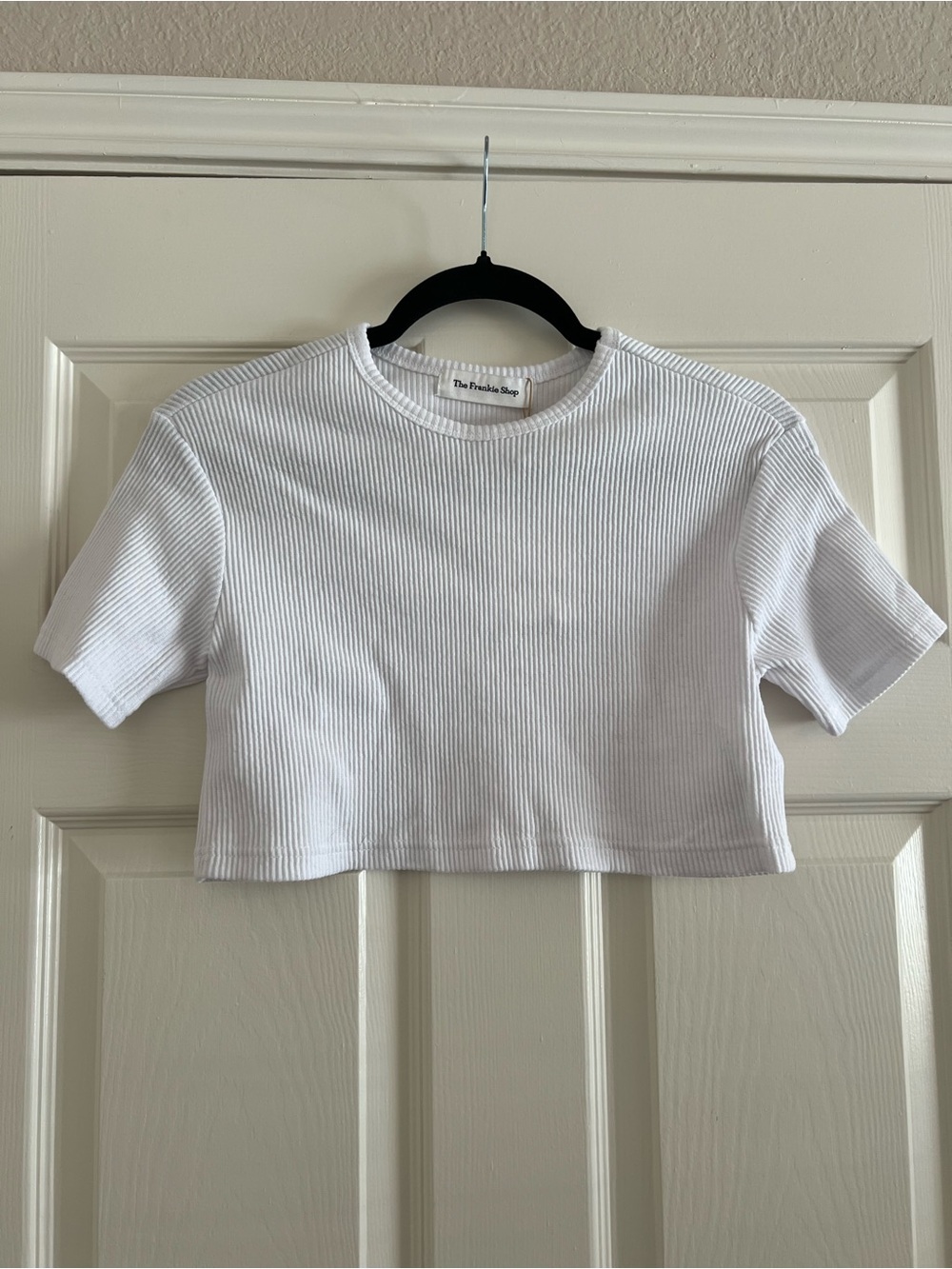 The Frankie Shop White Ribbed Crop Tee